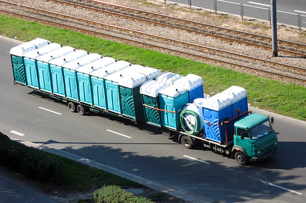 Best Porta potty delivery and setup  in Richmond, MI